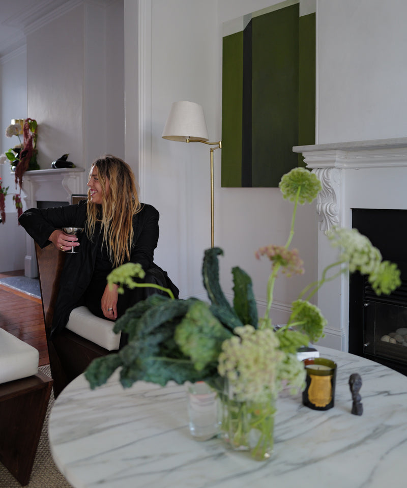 HOW TO HOST: ANNALISA FERRARIS