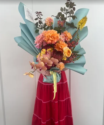 Why Our Compostable Bouquet Wrapping is a Game Changer
